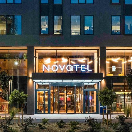 Novotel Bishkek City Center Kültér fotó Novotel Vilnius City Centre