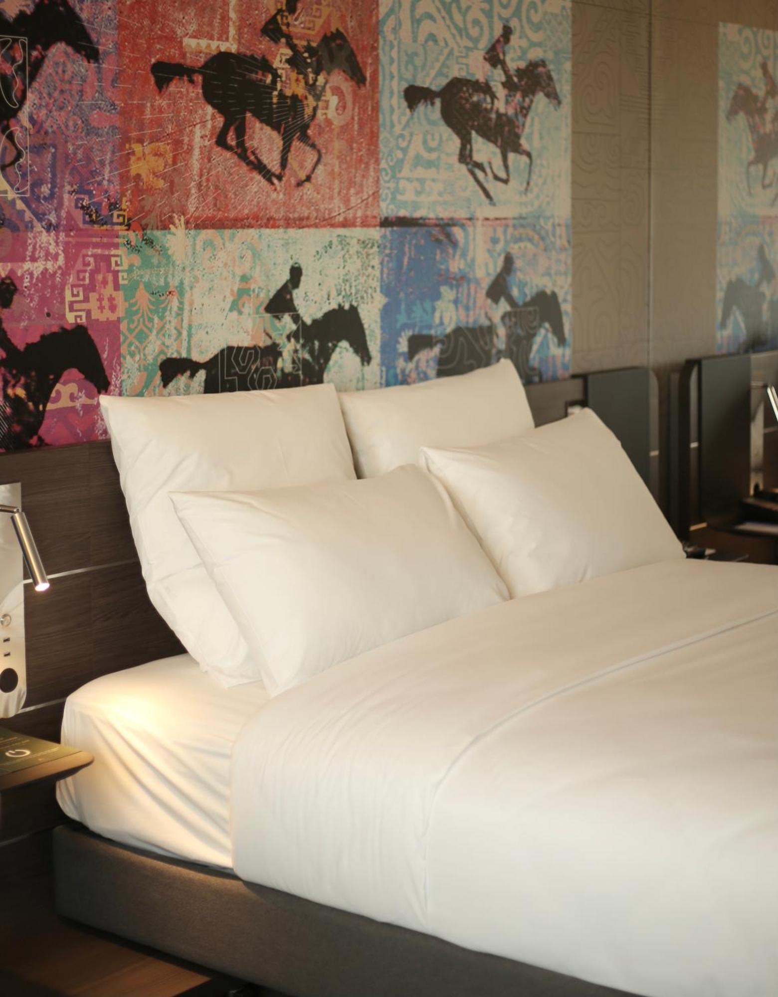 Novotel Bishkek City Center Kültér fotó