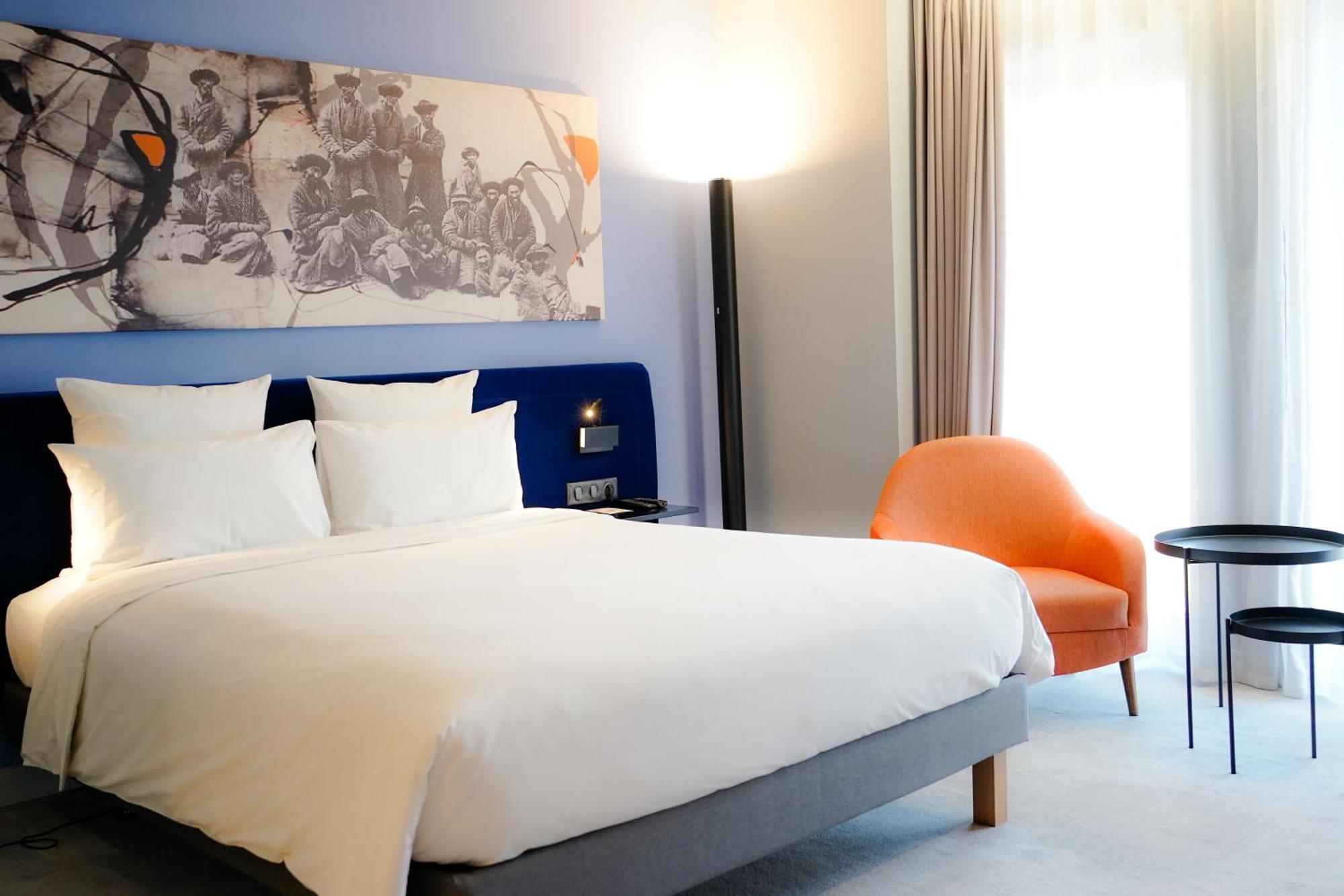 Novotel Bishkek City Center Kültér fotó